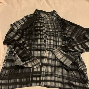 Women’s dress shirt